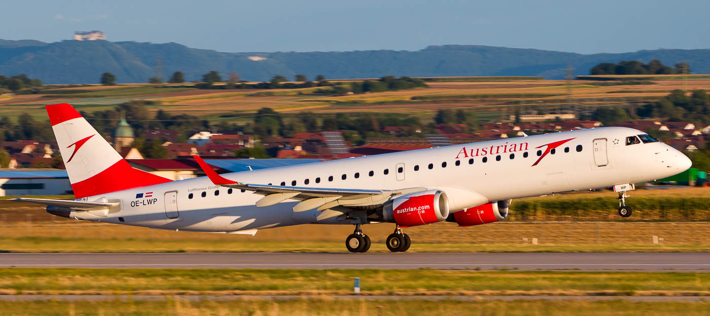 OE-LWP - Austrian Airlines Embraer 195