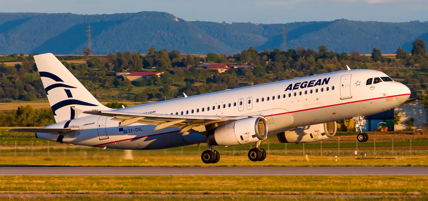 SX-DVL - Aegean Airbus A320