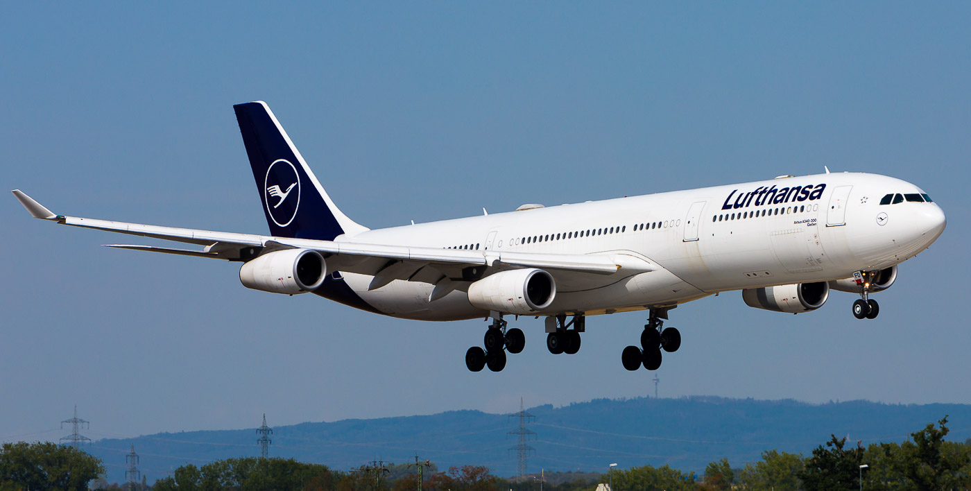 D-AIFD - Lufthansa Airbus A340-300