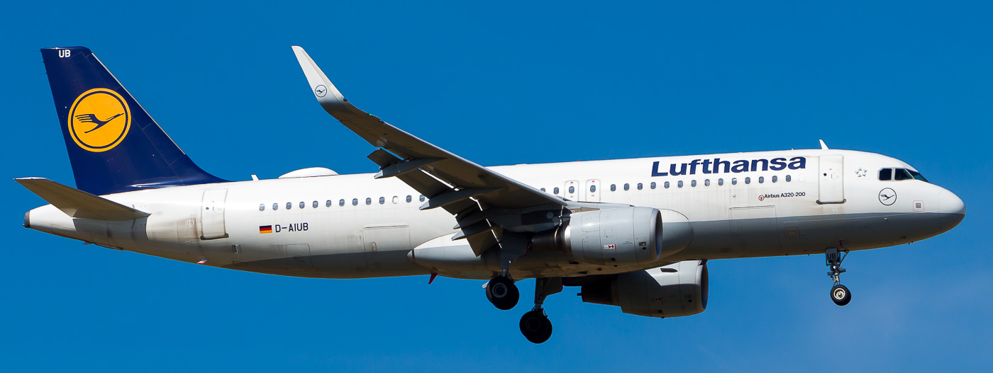 D-AIUB - Lufthansa Airbus A320