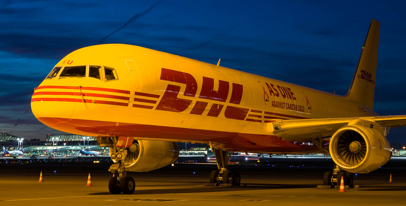 OE-LNU - DHL Air Austria Boeing 757-200