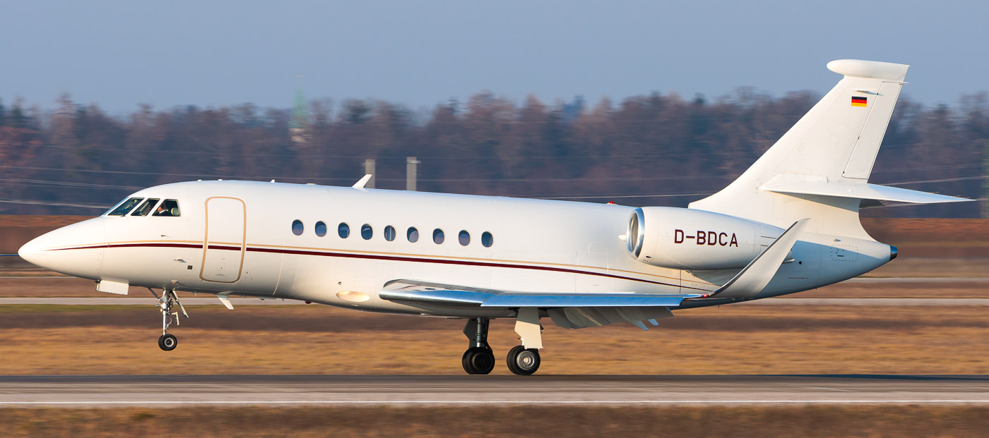 D-BDCA - DC Aviation Dassault Falcon (2)