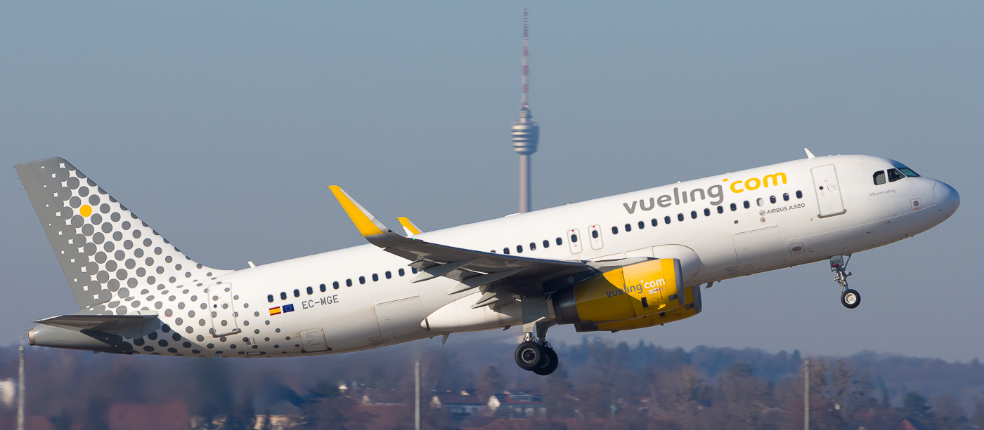 EC-MGE - Vueling Airlines Airbus A320