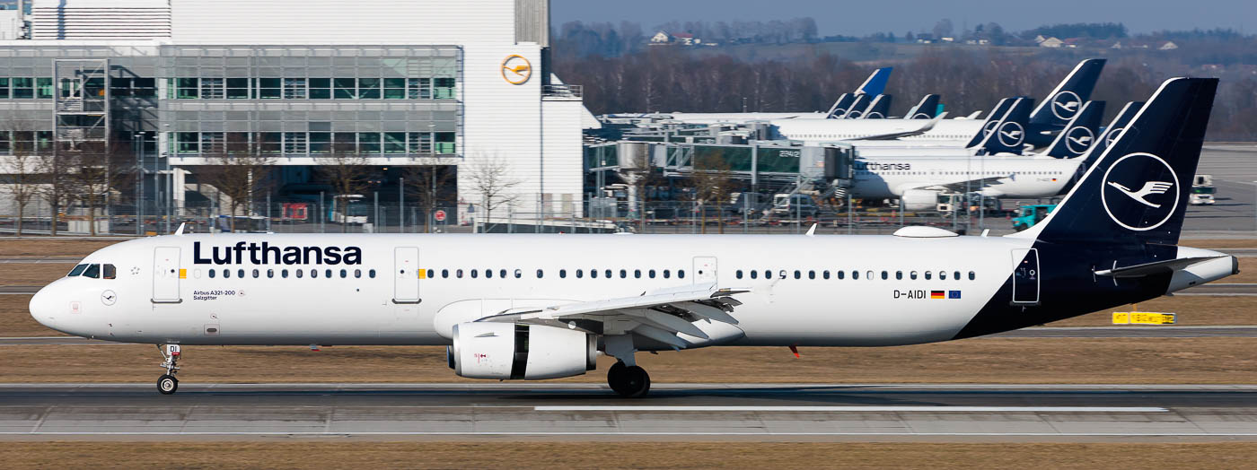 D-AIDI - Lufthansa Airbus A321