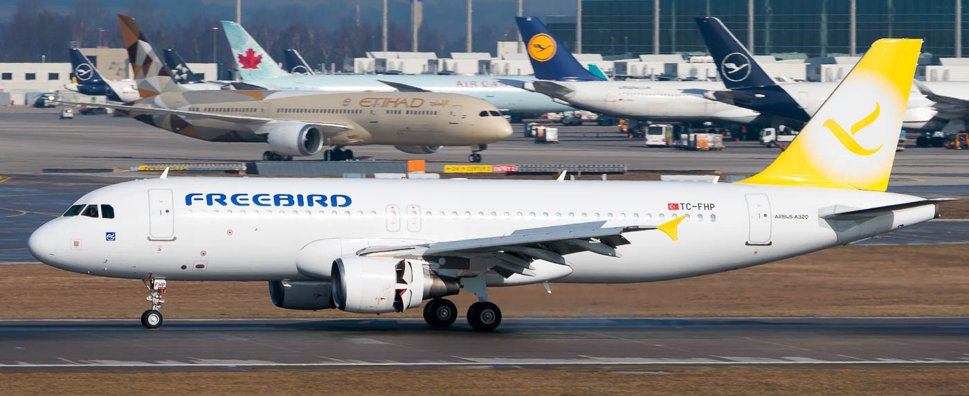 TC-FHP - Freebird Airlines Airbus A320