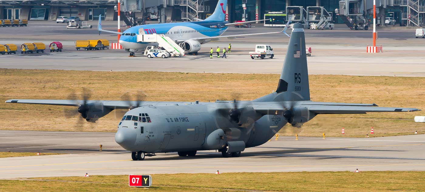 15-5831 - USAF, -Army etc. Lockheed C-130 Hercules