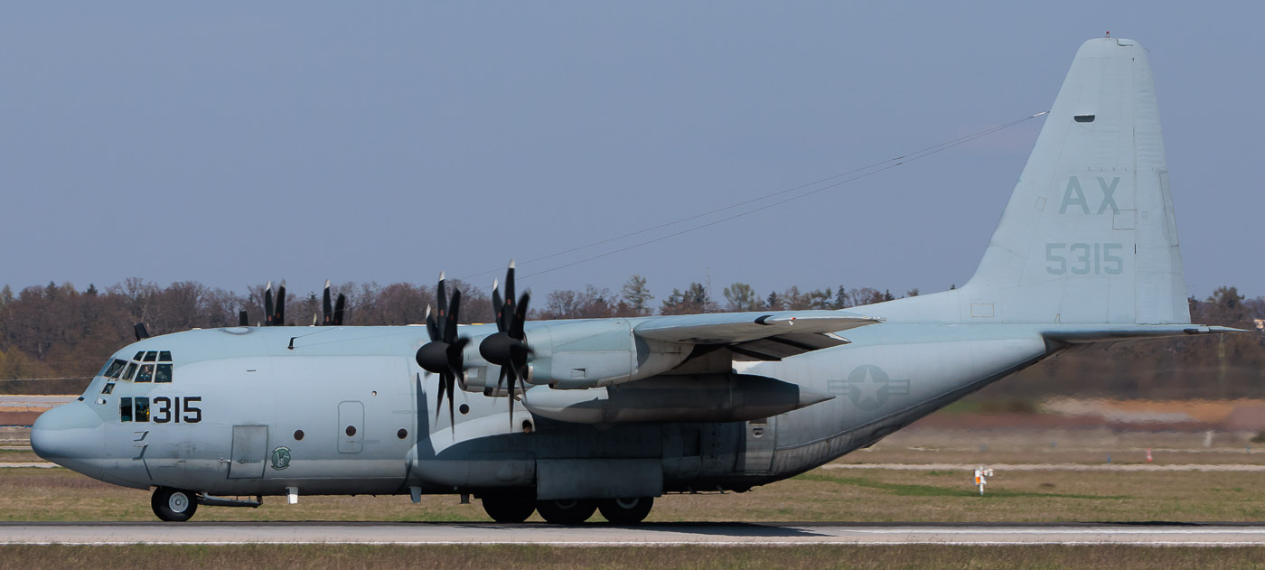 165315 - USAF, -Army etc. Lockheed C-130 Hercules