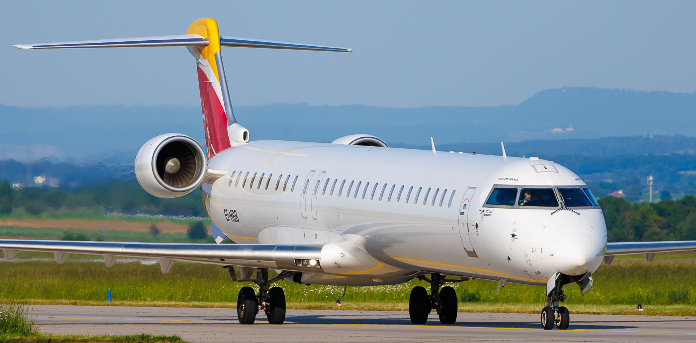 EI-HBB - Hibernian Airlines Bombardier CRJ1000