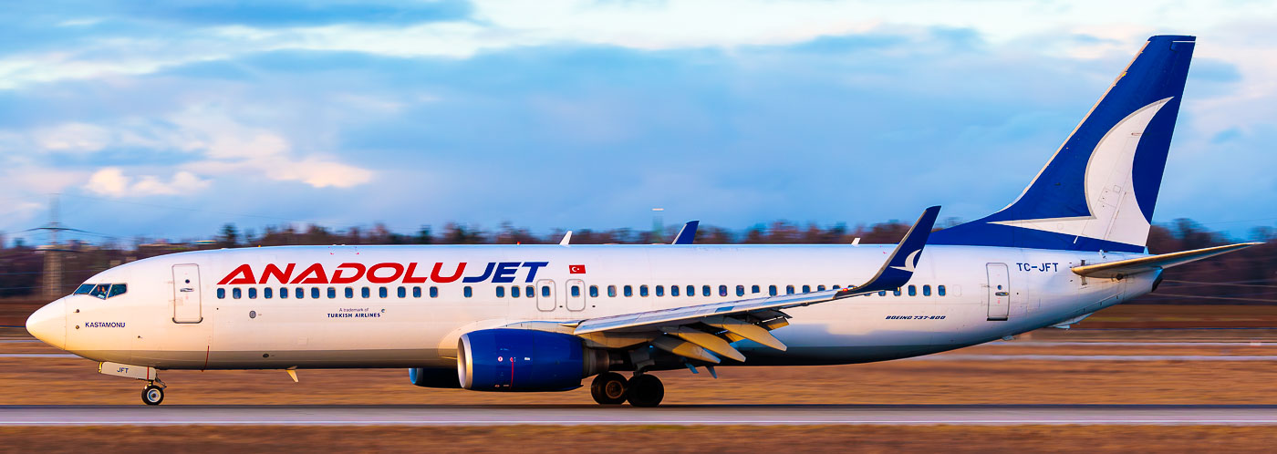 TC-JFT - AnadoluJet Boeing 737-800