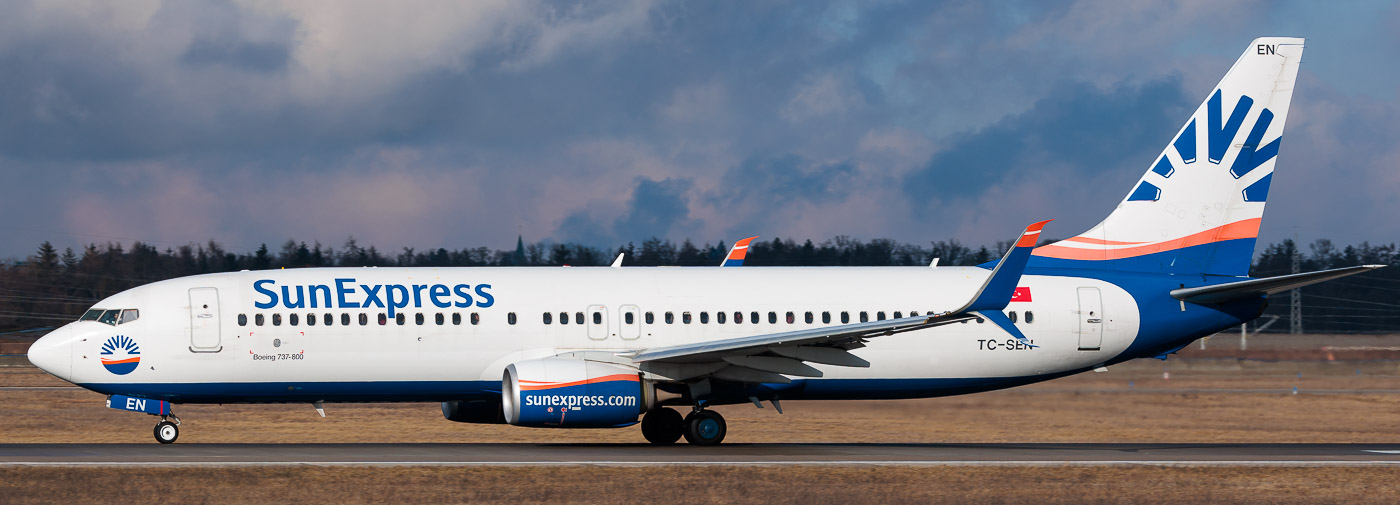 TC-SEN - SunExpress Boeing 737-800