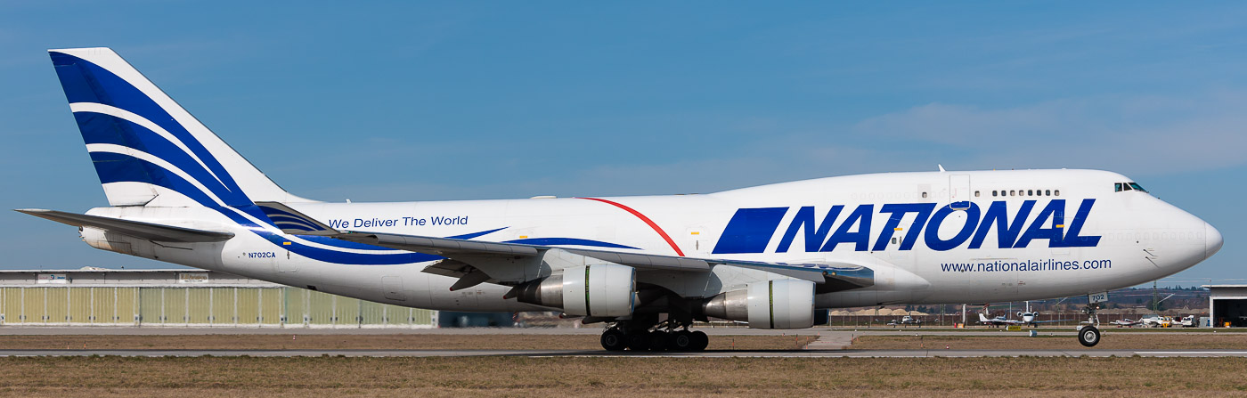 N702CA - National Airlines Boeing 747-400