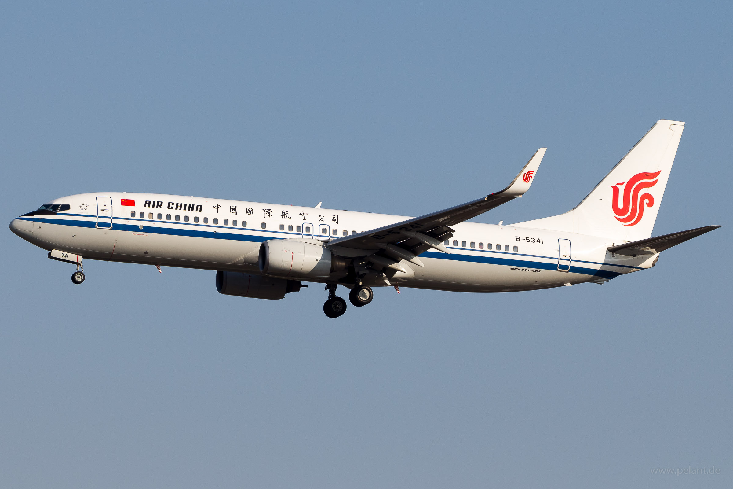 B-5341 Air China Boeing 737-89L in Peking / PEK