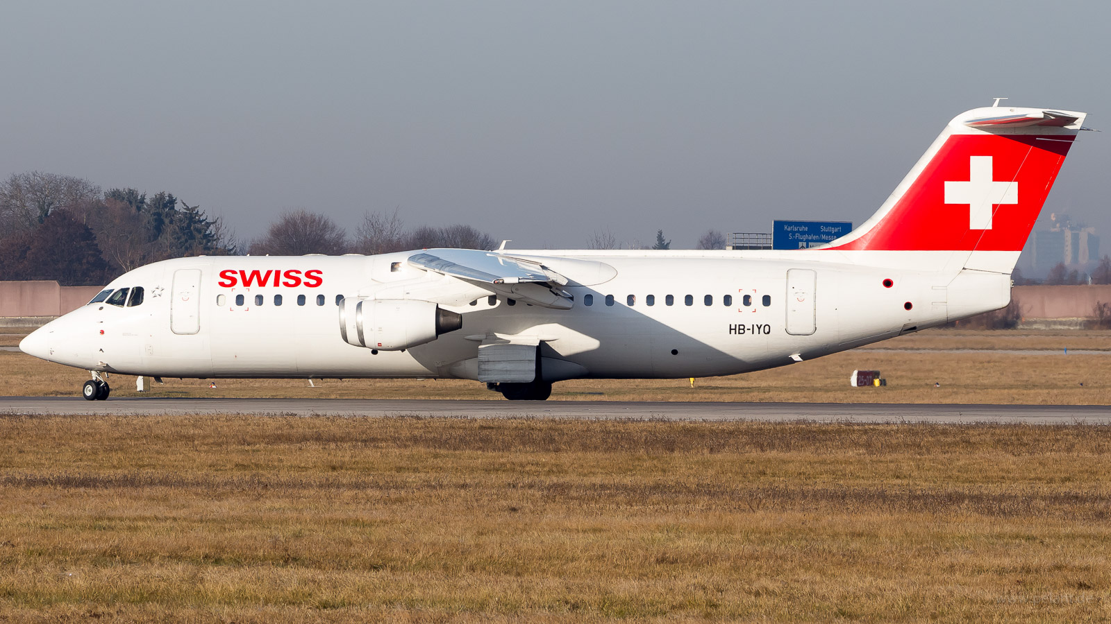 HB-IYQ Swiss European Air Lines Avro RJ100 in Stuttgart / STR