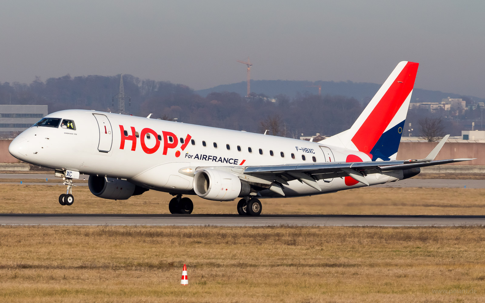 F-HBXC HOP! Embraer ERJ-170STD in Stuttgart / STR