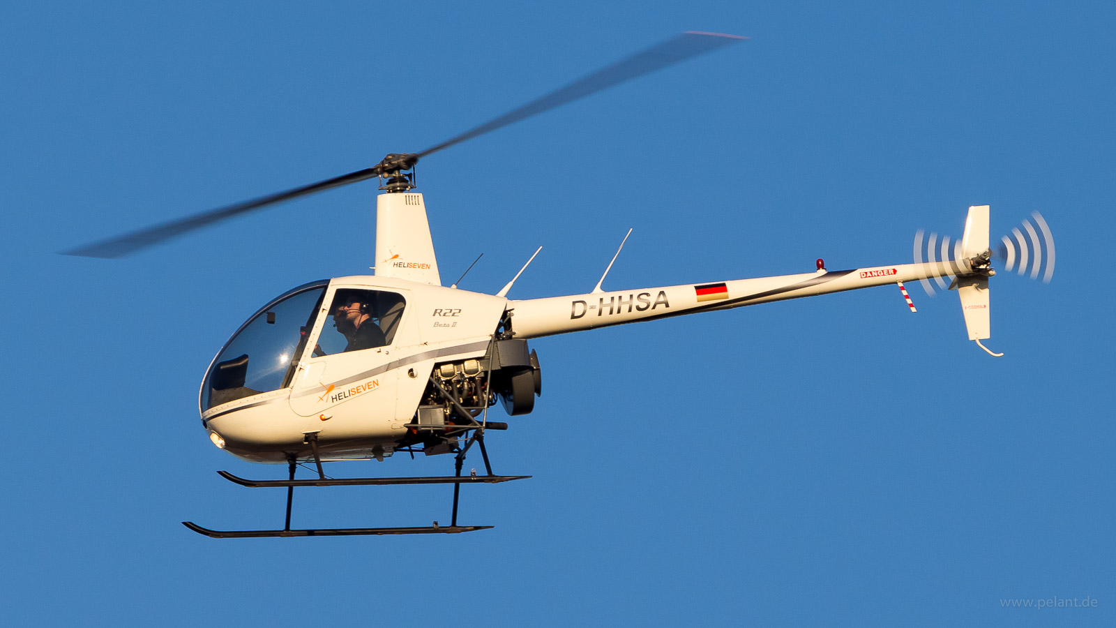 D-HHSA ? Robinson R22 Beta II in Stuttgart / STR