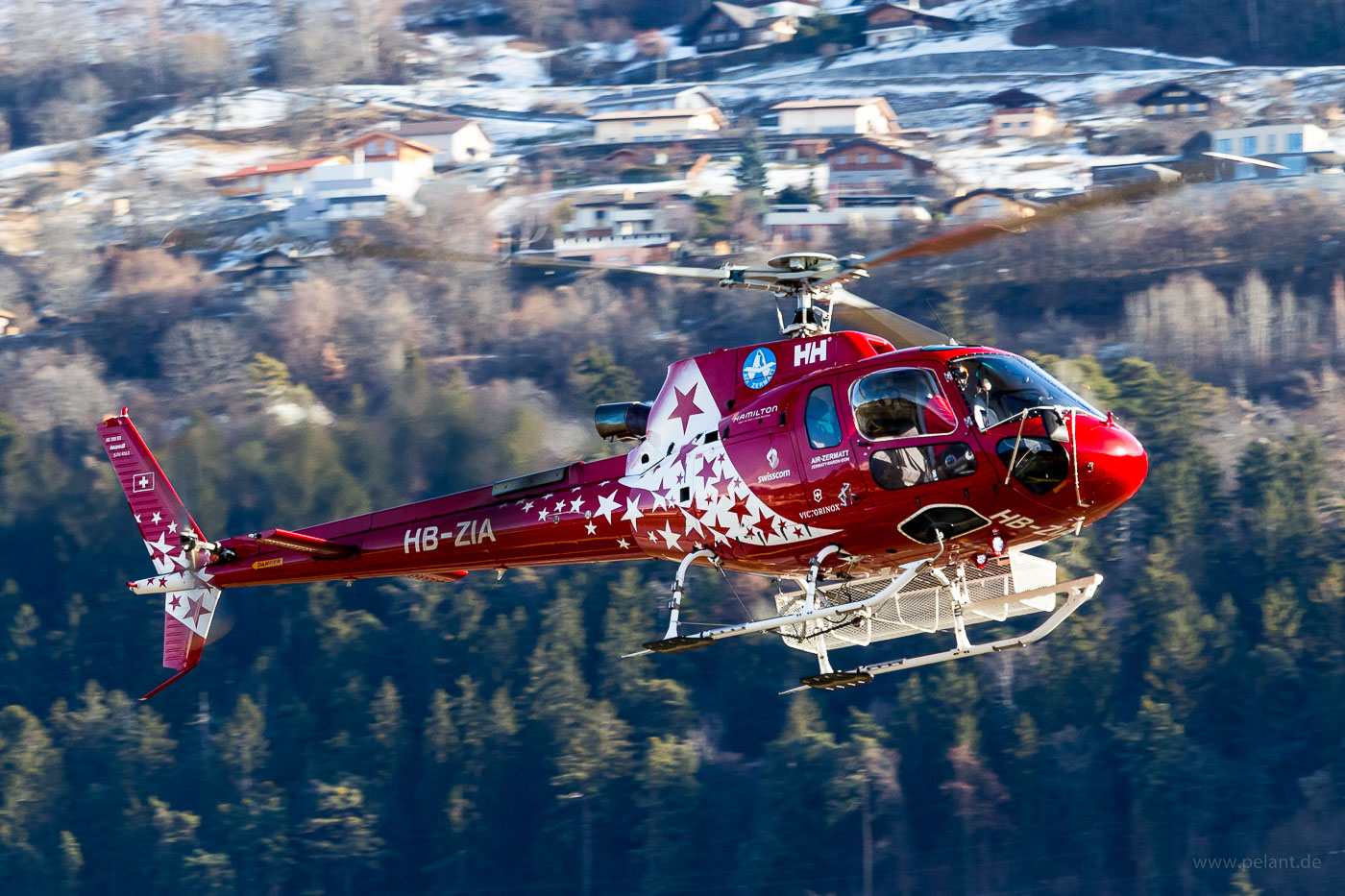 HB-ZIA Air Zermatt Eurocopter AS-350 B3 Ecureuil in Sitten (Sion) / SIR