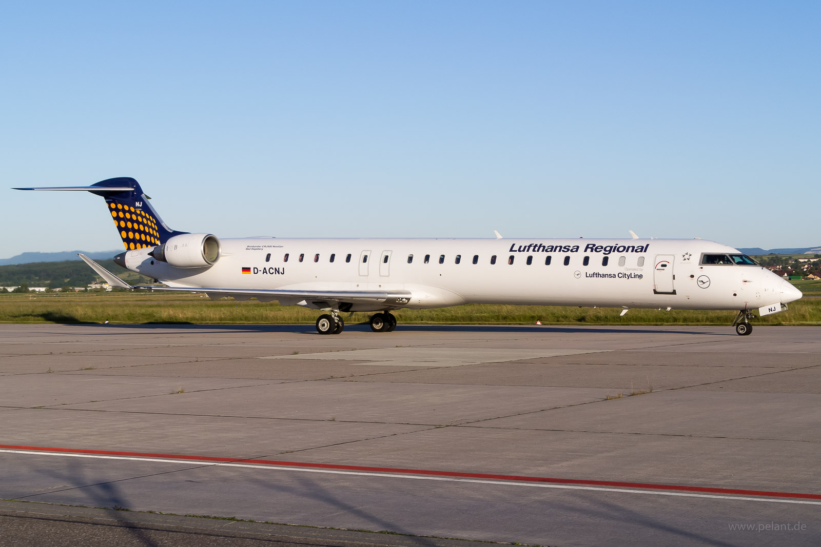 D-ACNJ Lufthansa CityLine Bombardier CRJ900LR in Stuttgart / STR