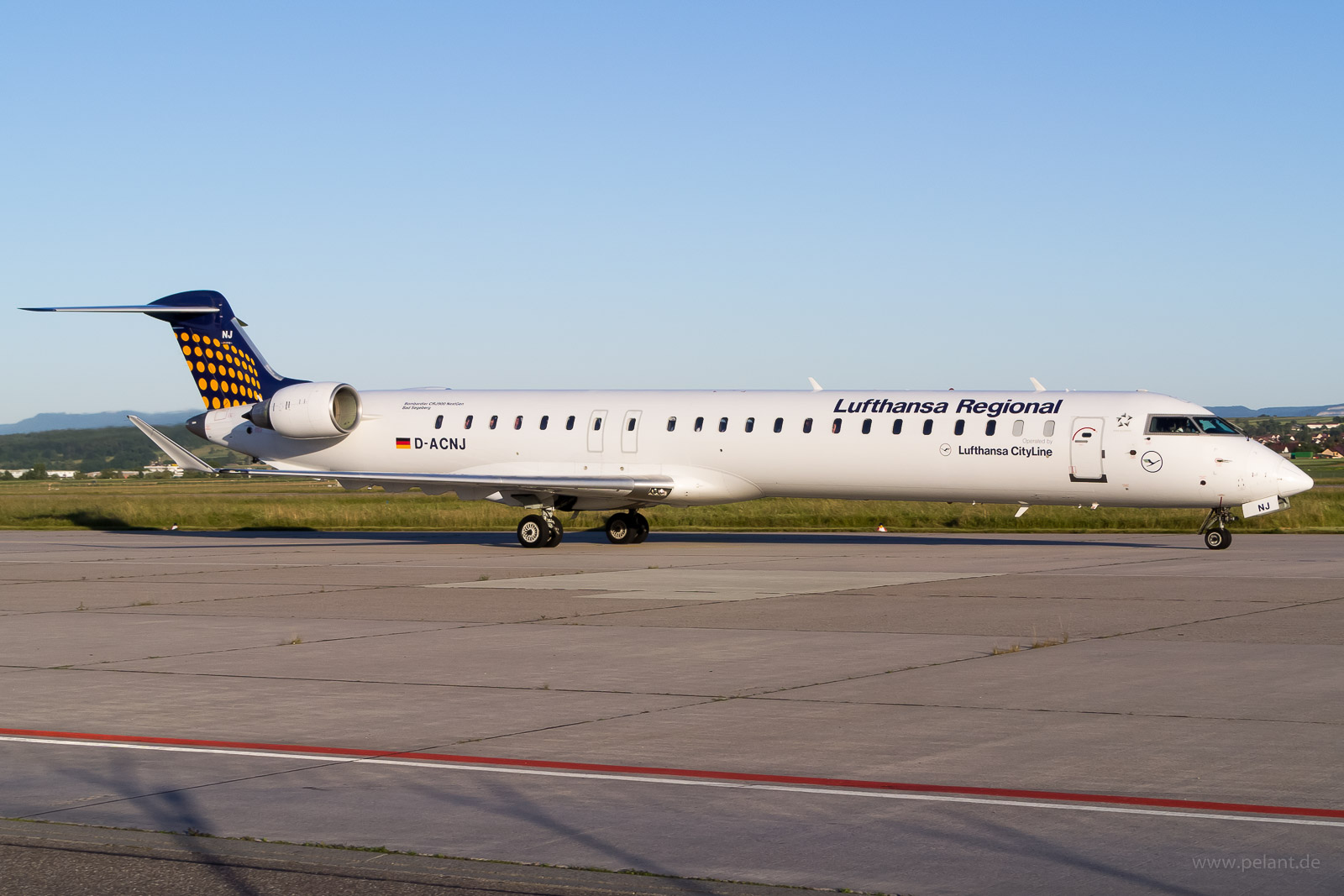 D-ACNJ Lufthansa CityLine Bombardier CRJ900LR in Stuttgart / STR