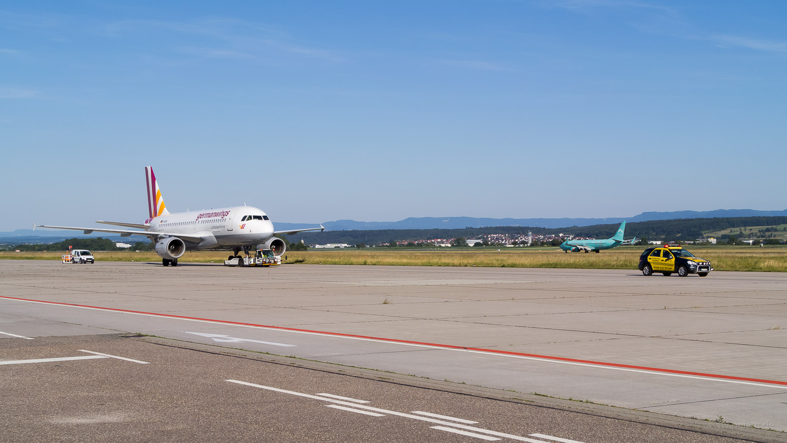 D-AKNJ Germanwings Airbus A319-112 in Stuttgart / STR