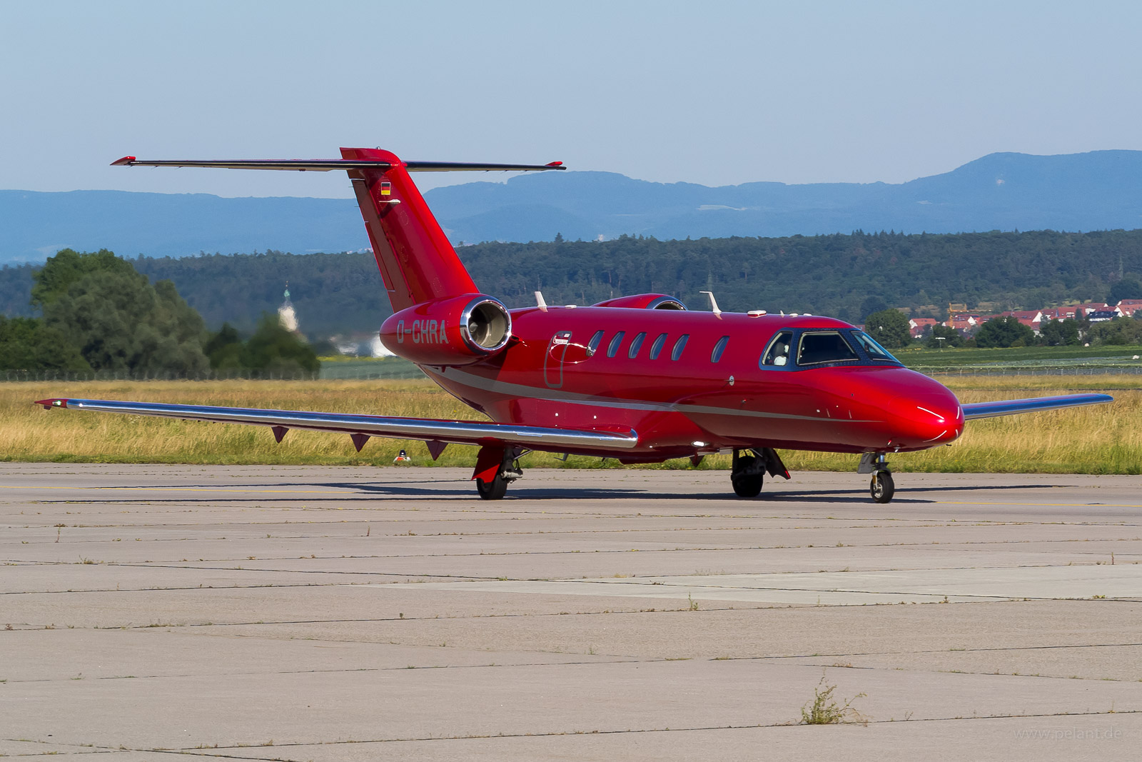 D-CHRA E-Aviation Eisele Flugd. Cessna 525C CitationJet CJ4 in Stuttgart / STR