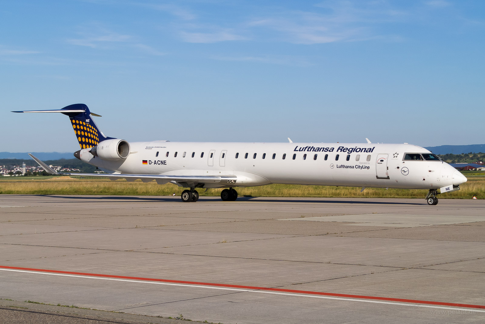 D-ACNE Lufthansa CityLine Bombardier CRJ900LR in Stuttgart / STR