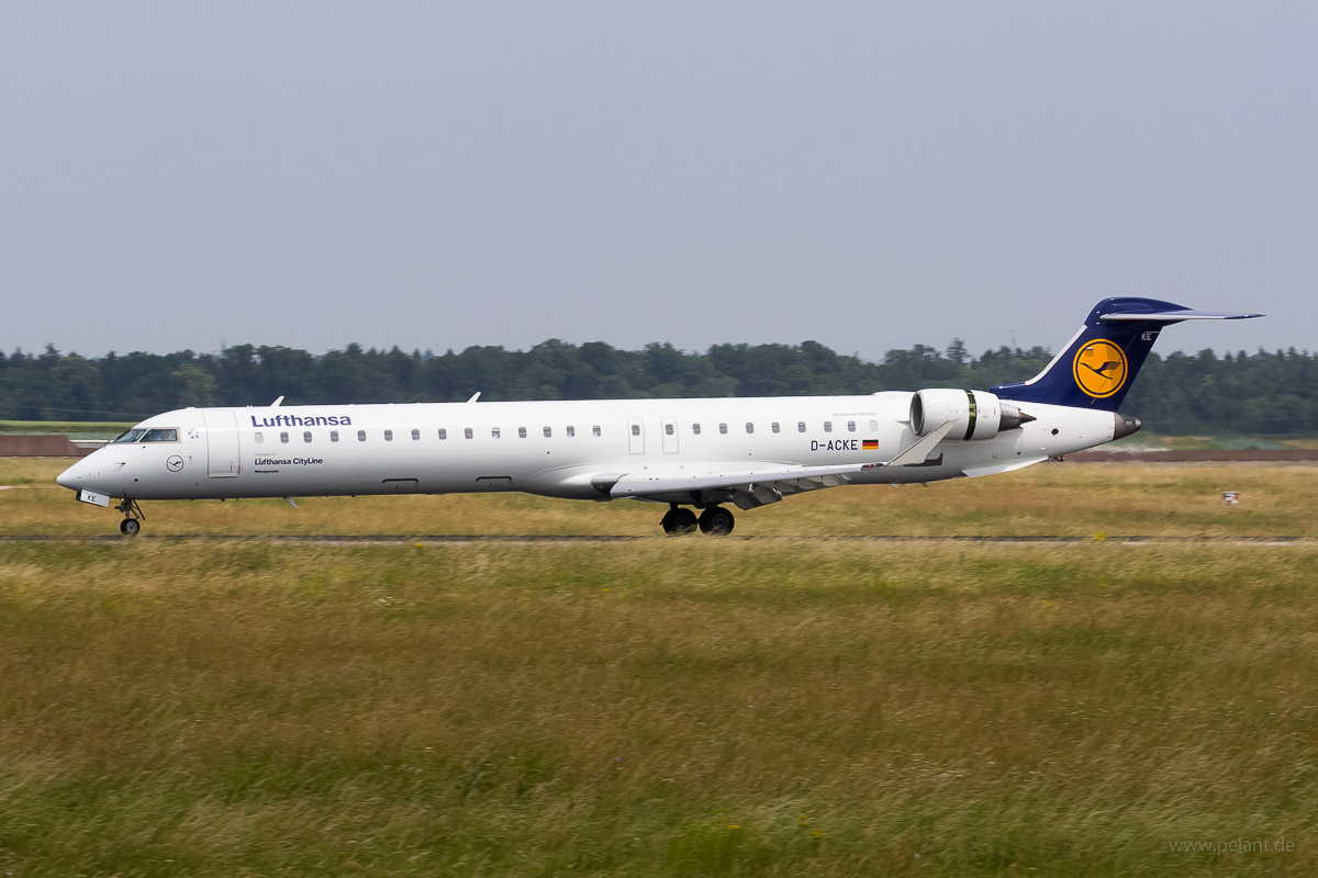 D-ACKE Lufthansa CityLine Bombardier CRJ900LR in Stuttgart / STR