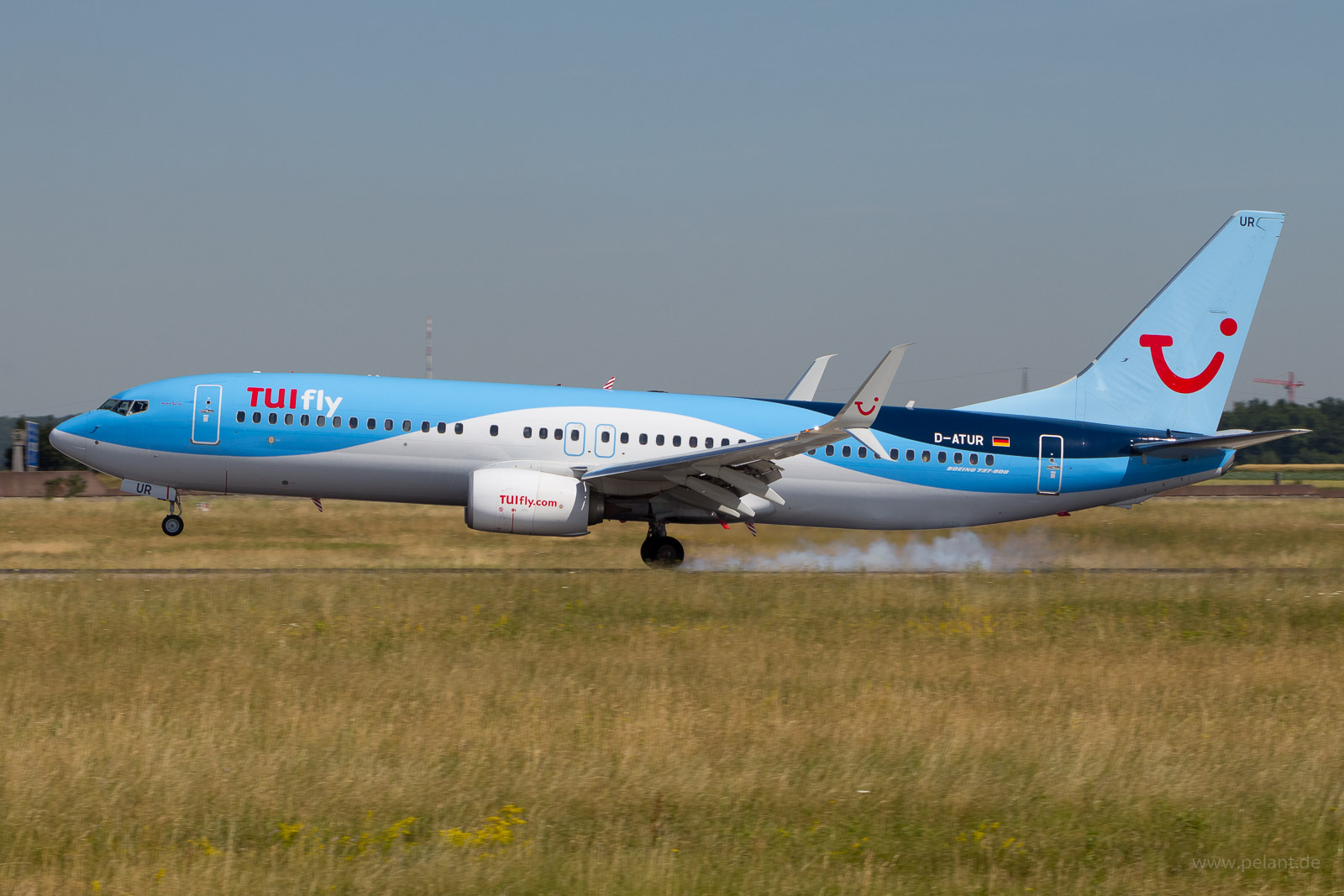 D-ATUR TUIfly Boeing 737-8K5 in Stuttgart / STR