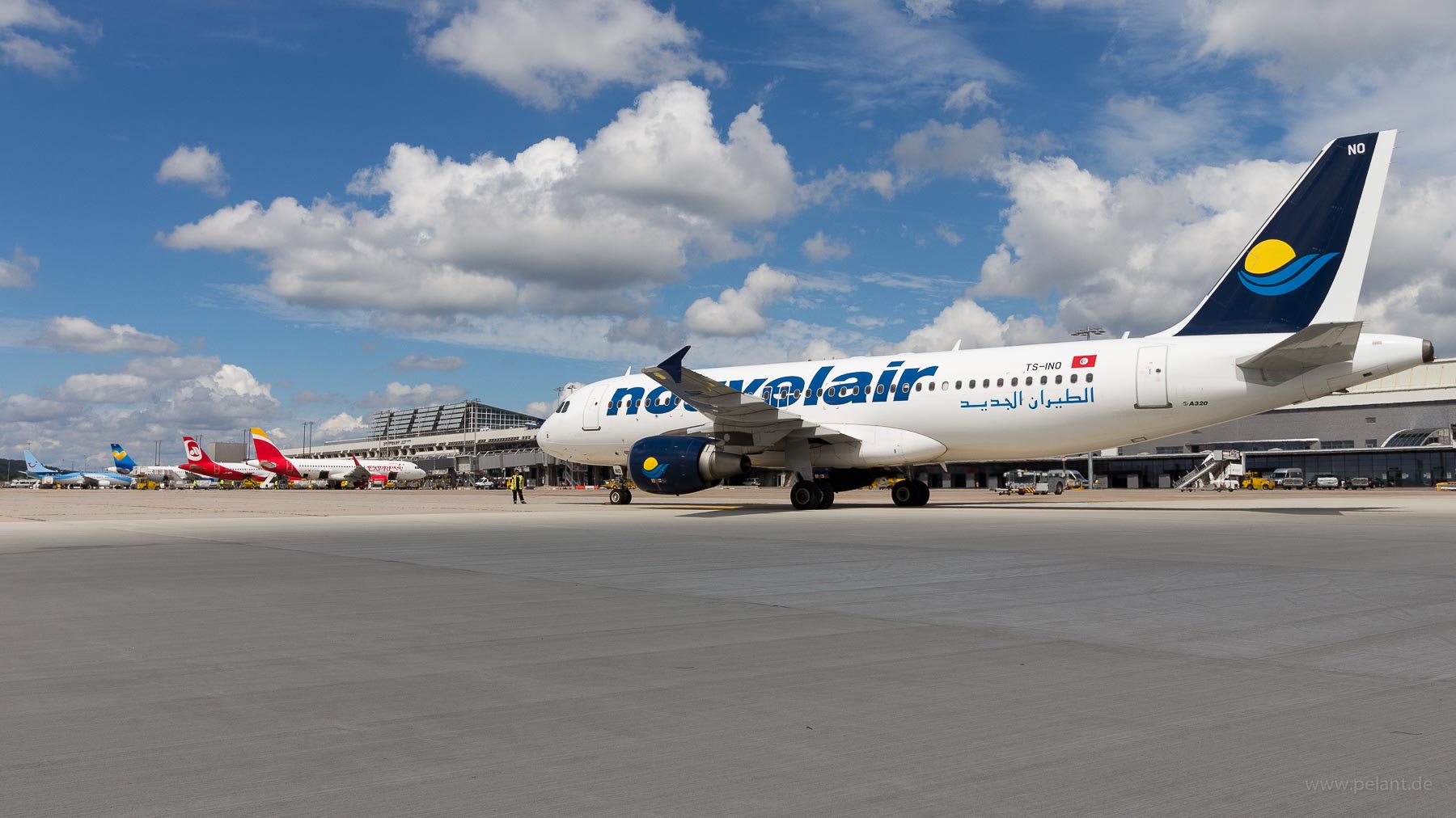 TS-INO Nouvelair Airbus A320-214 in Stuttgart / STR