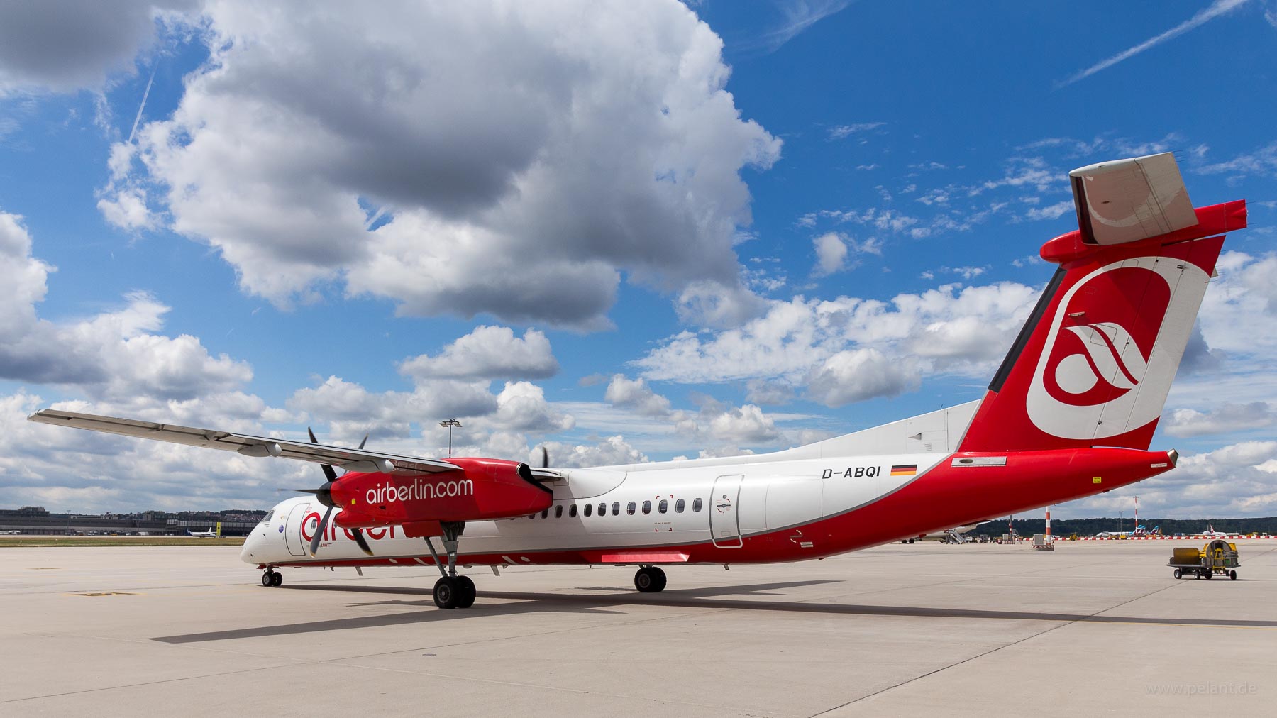 D-ABQI Air Berlin op. by LGW Dash 8Q-400 in Stuttgart / STR