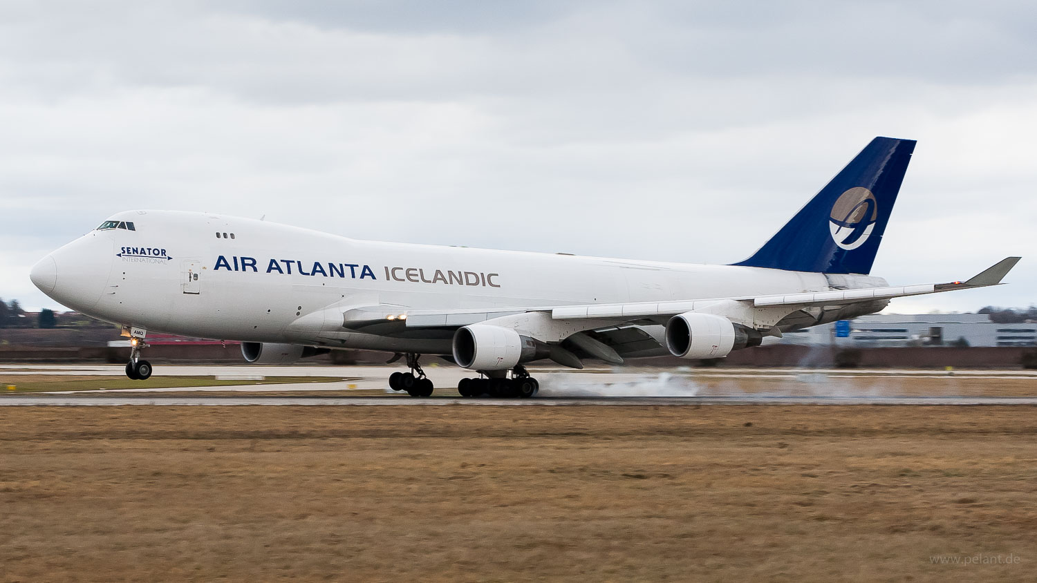 TF-AMQ Air Atlanta Icelandic Boeing 747-412F in Stuttgart / STR