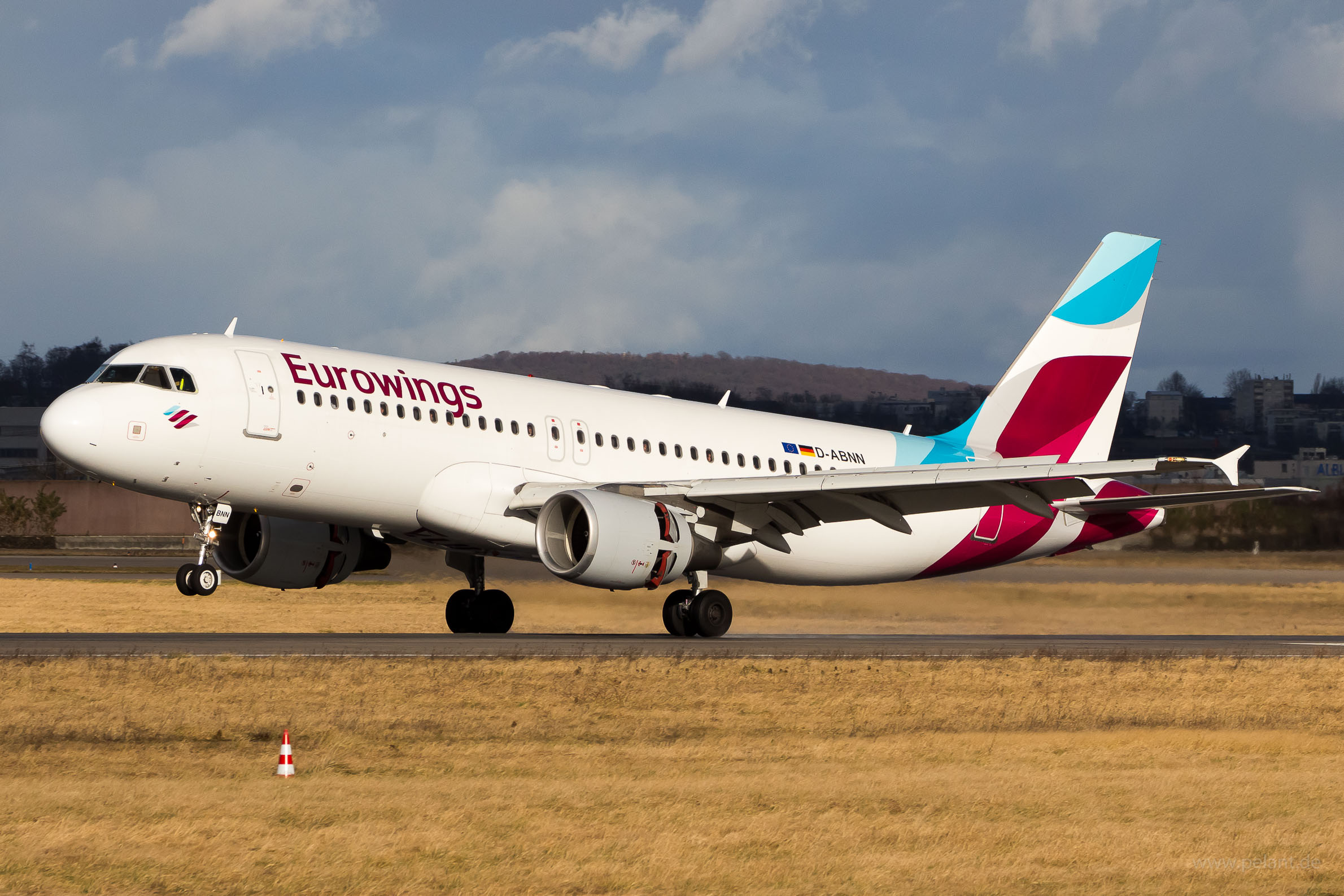 D-ABNN Eurowings Airbus A320-214 in Stuttgart / STR