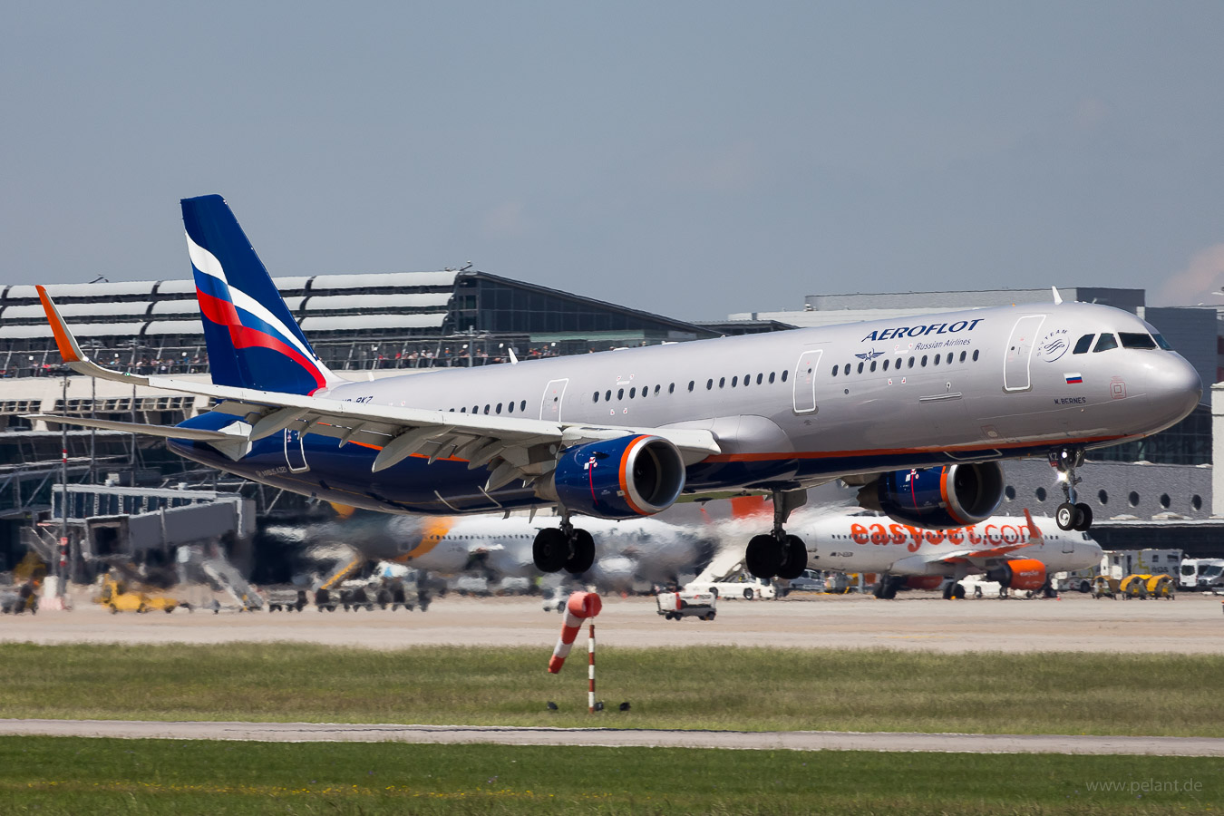 VP-BKZ Aeroflot Airbus A321-211 in Stuttgart / STR