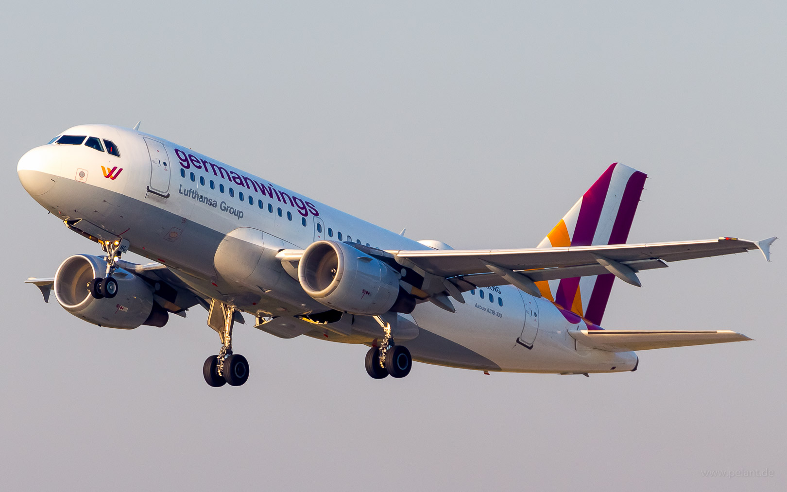 D-AKNG Germanwings Airbus A319-112 in Stuttgart / STR