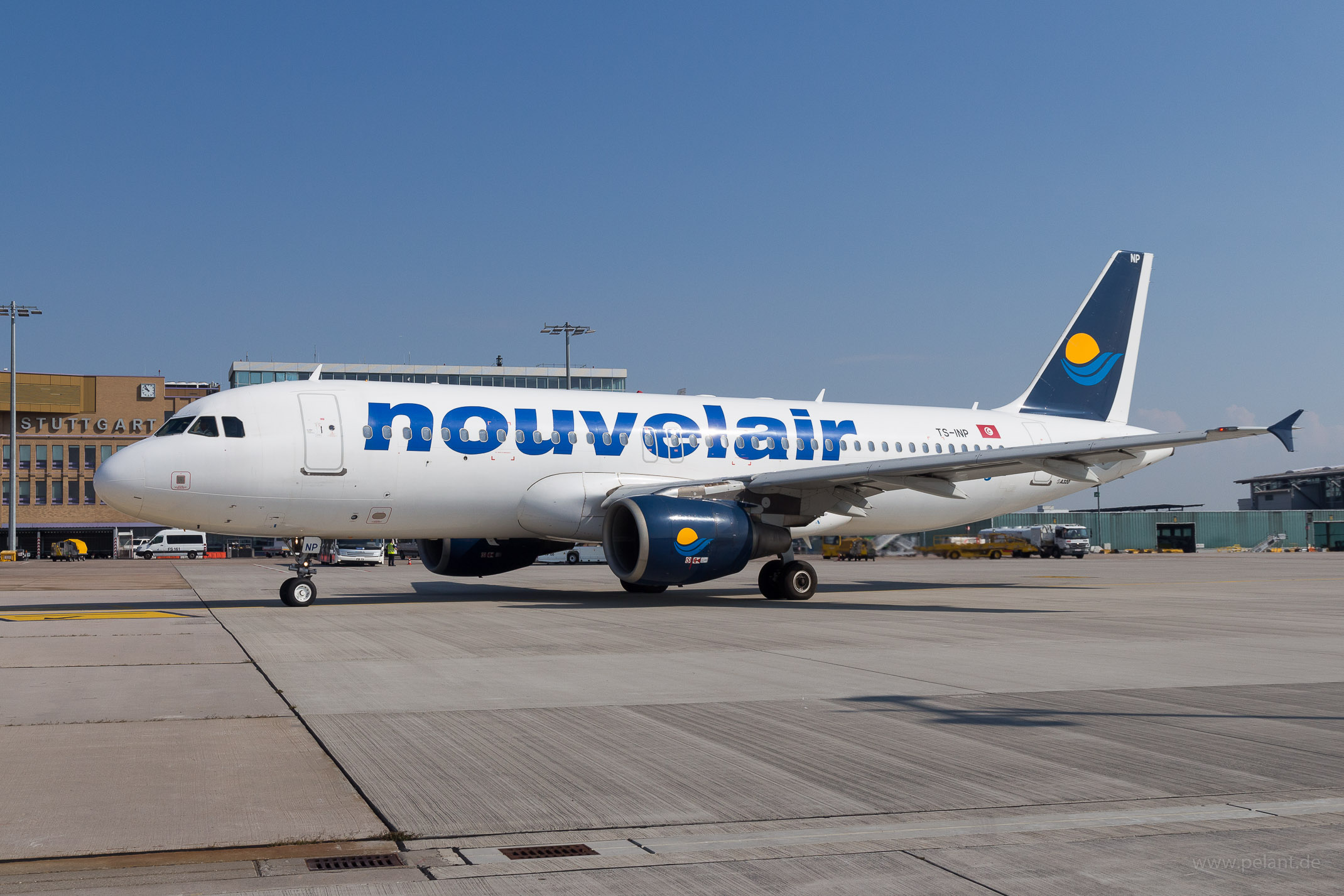 TS-INP Nouvelair Airbus A320-214 in Stuttgart / STR