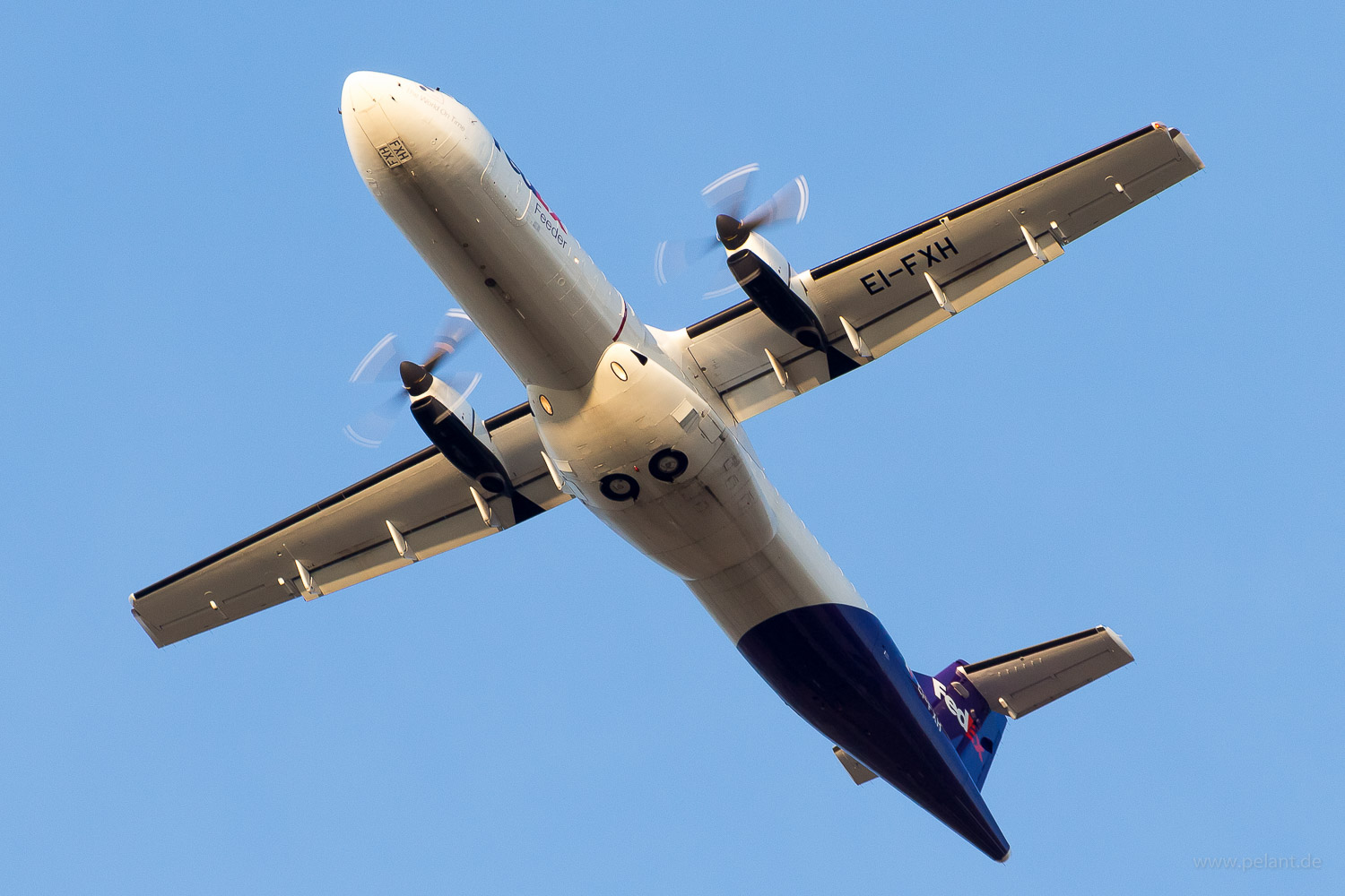 EI-FXH ASL Airlines Ireland ATR 72-202F in Stuttgart / STR