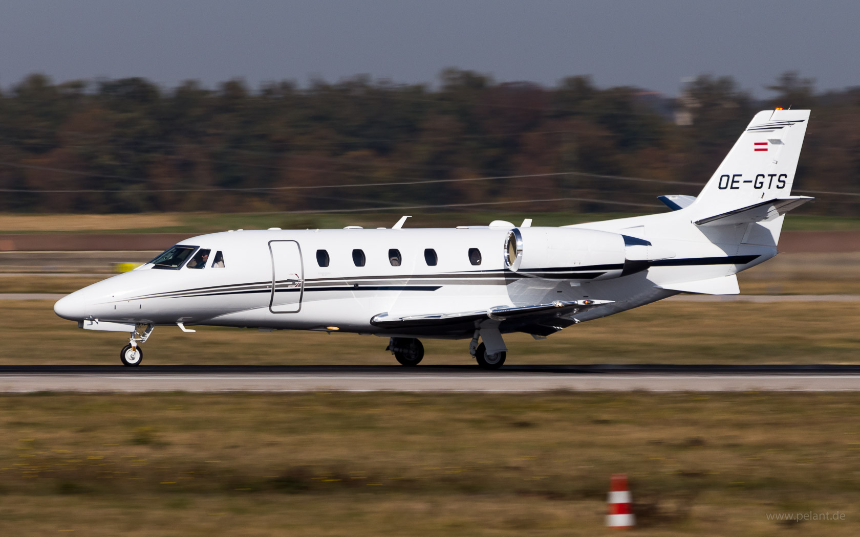 OE-GTS ? Cessna 560XL Citation Excel in Stuttgart / STR