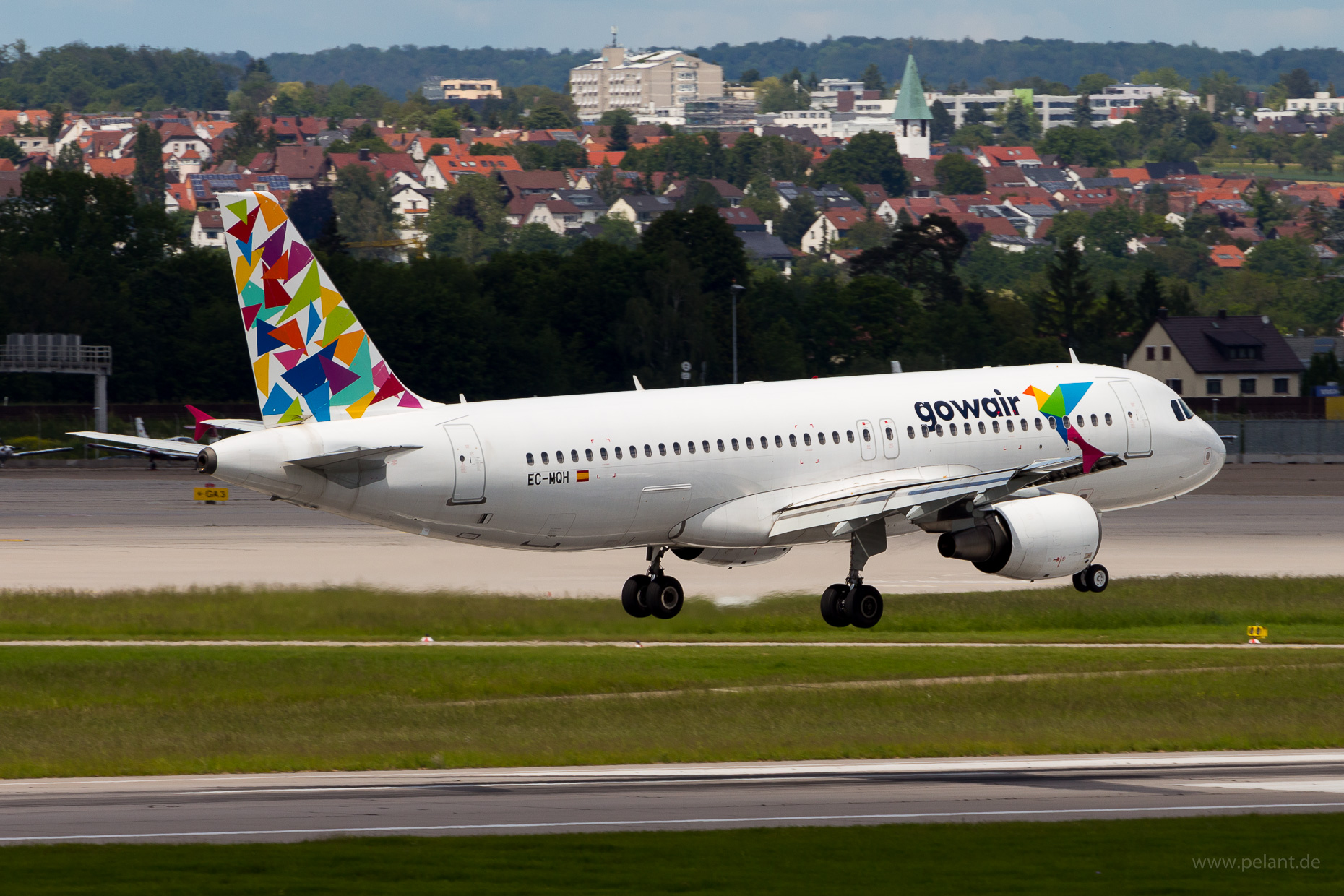 EC-MQH Gowair Airbus A320-214 in Stuttgart / STR