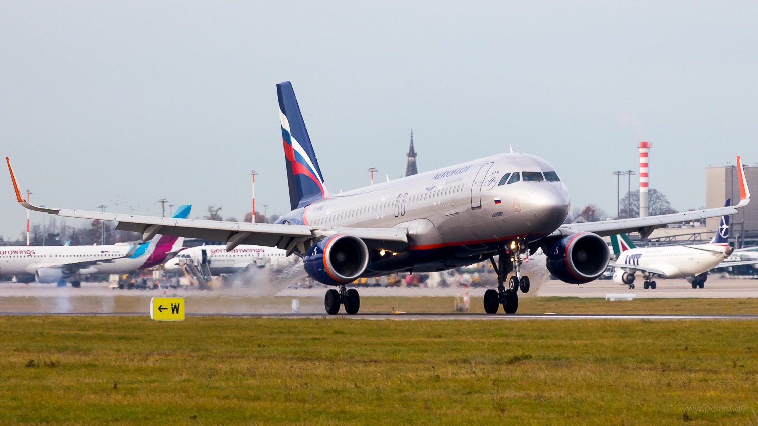 VP-BNL Aeroflot Airbus A320-214 in Stuttgart / STR