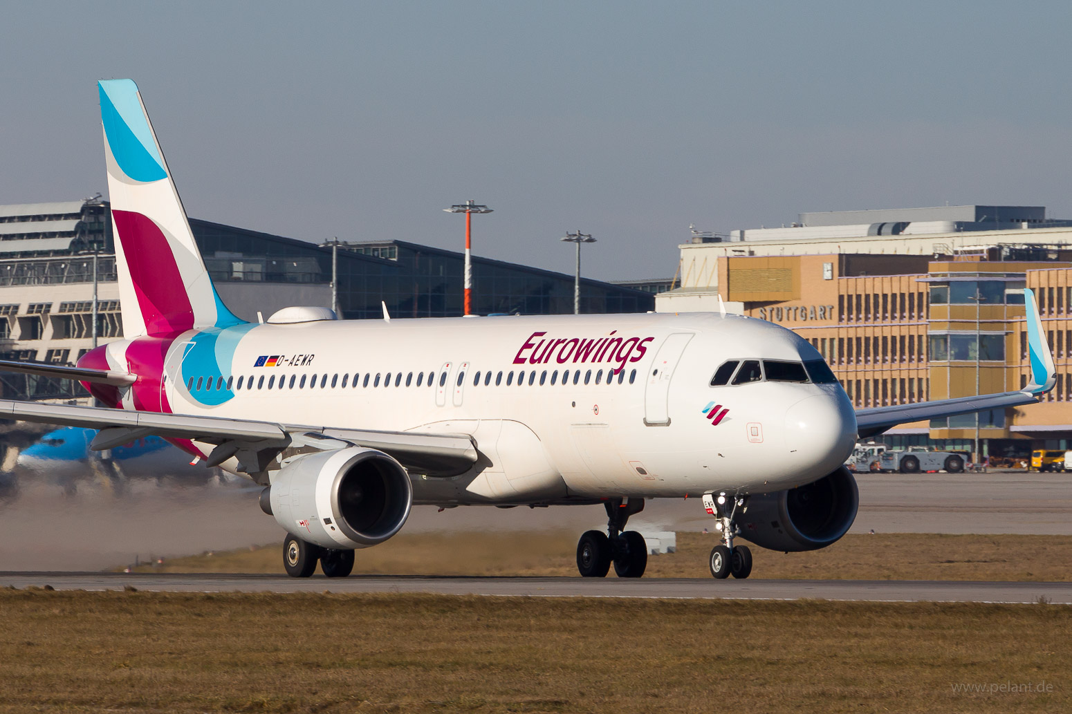 D-AEWR Eurowings Airbus A320-214 in Stuttgart / STR