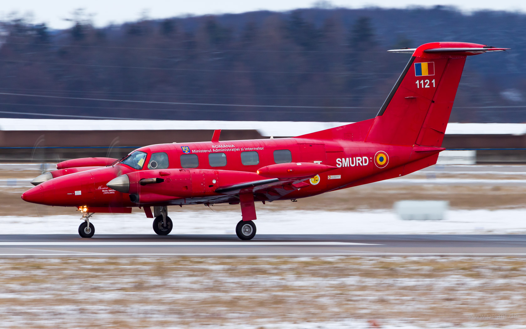 1121 Rumänien Piper PA-42-720 Cheyenne III in Stuttgart / STR