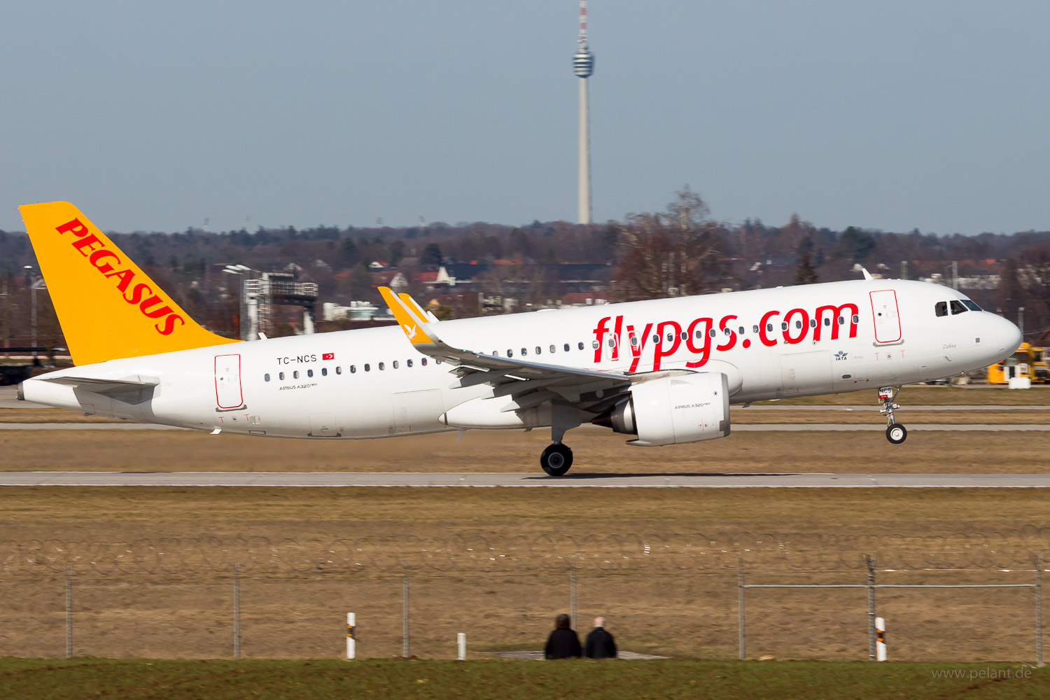 TC-NCS Pegasus Airlines Airbus A320-251N in Stuttgart / STR