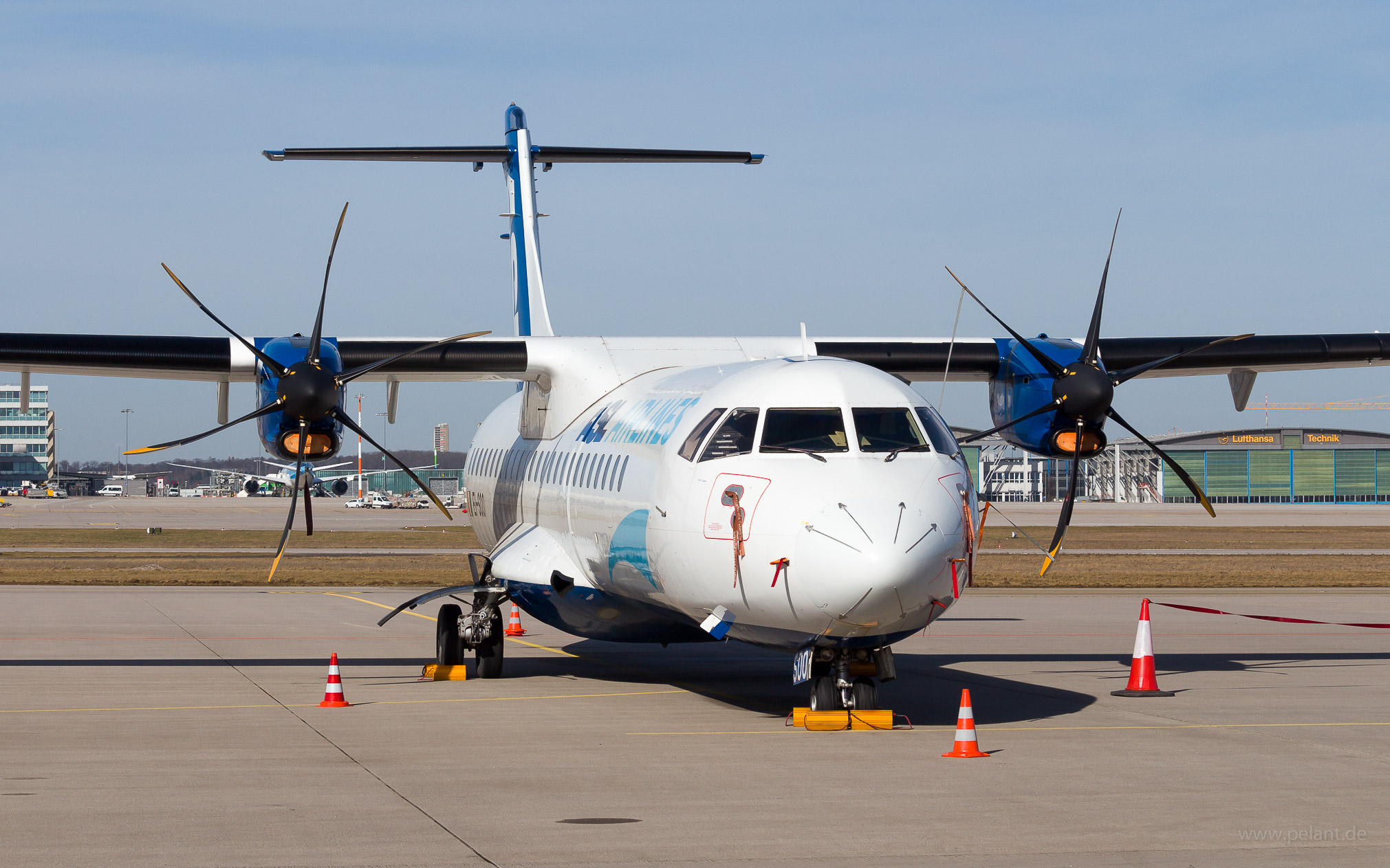 EI-SOO ASL Airlines Ireland ATR 72-500F in Stuttgart / STR