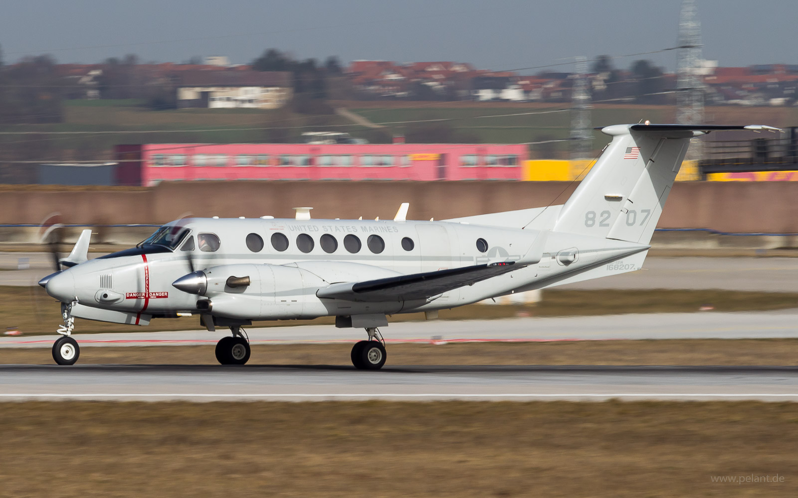 168207 USAF, -Army etc. Beechcraft UC-12W Huron in Stuttgart / STR