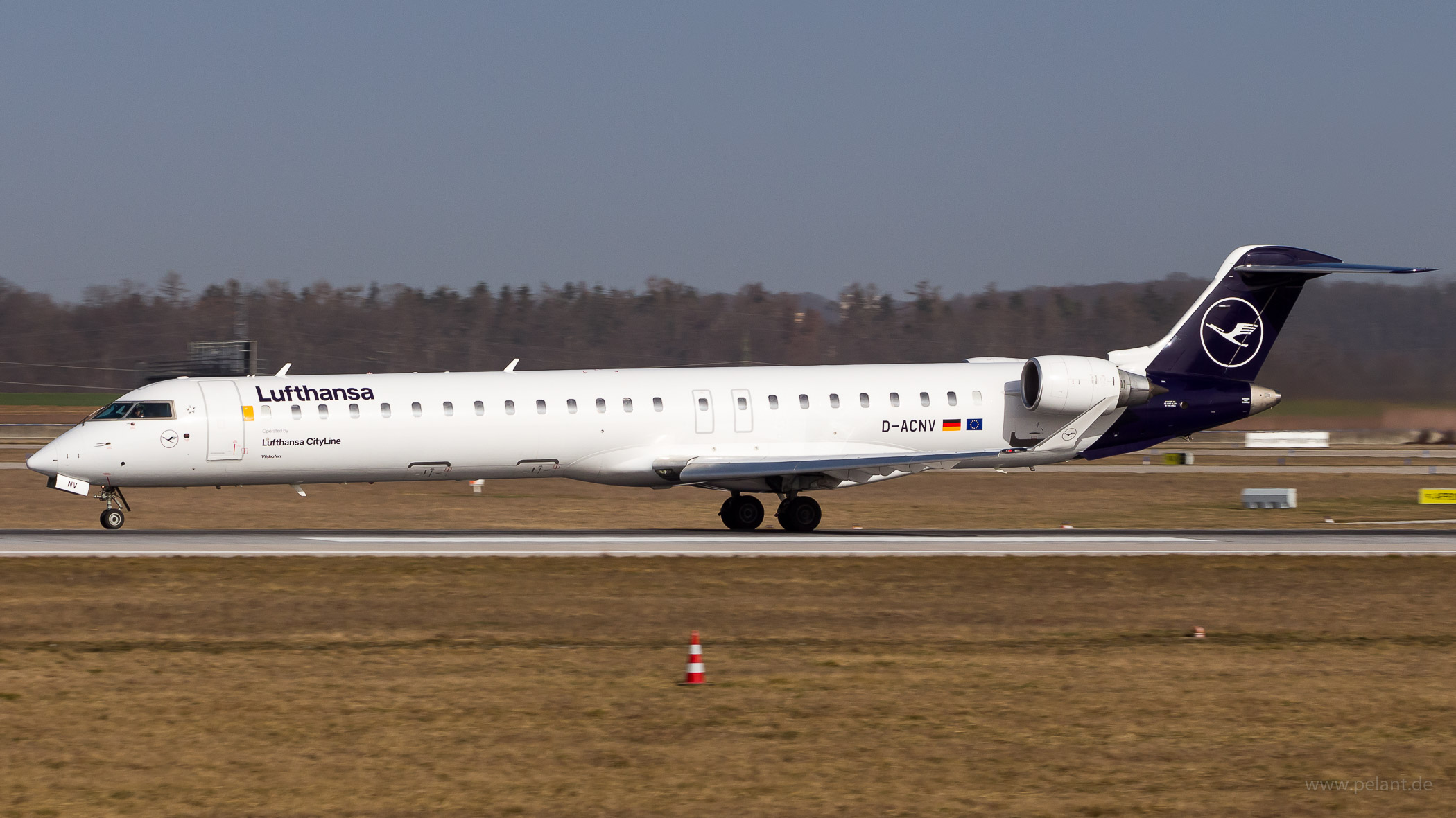 D-ACNV Lufthansa CityLine Bombardier CRJ900 in Stuttgart / STR