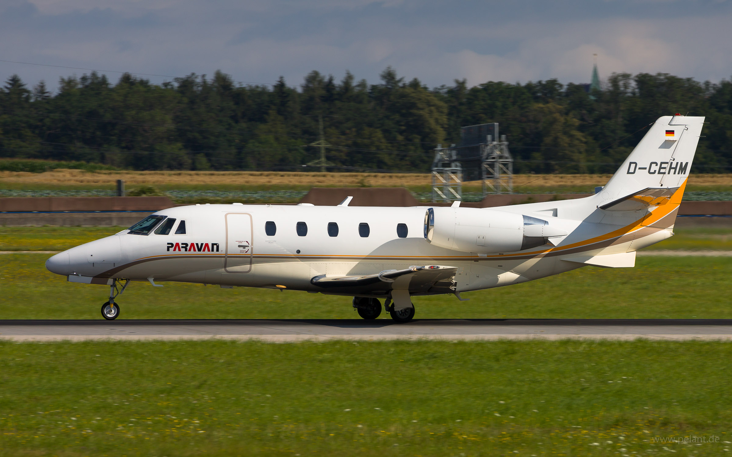 D-CEHM ? Cessna 560XL Citation XLS Plus in Stuttgart / STR