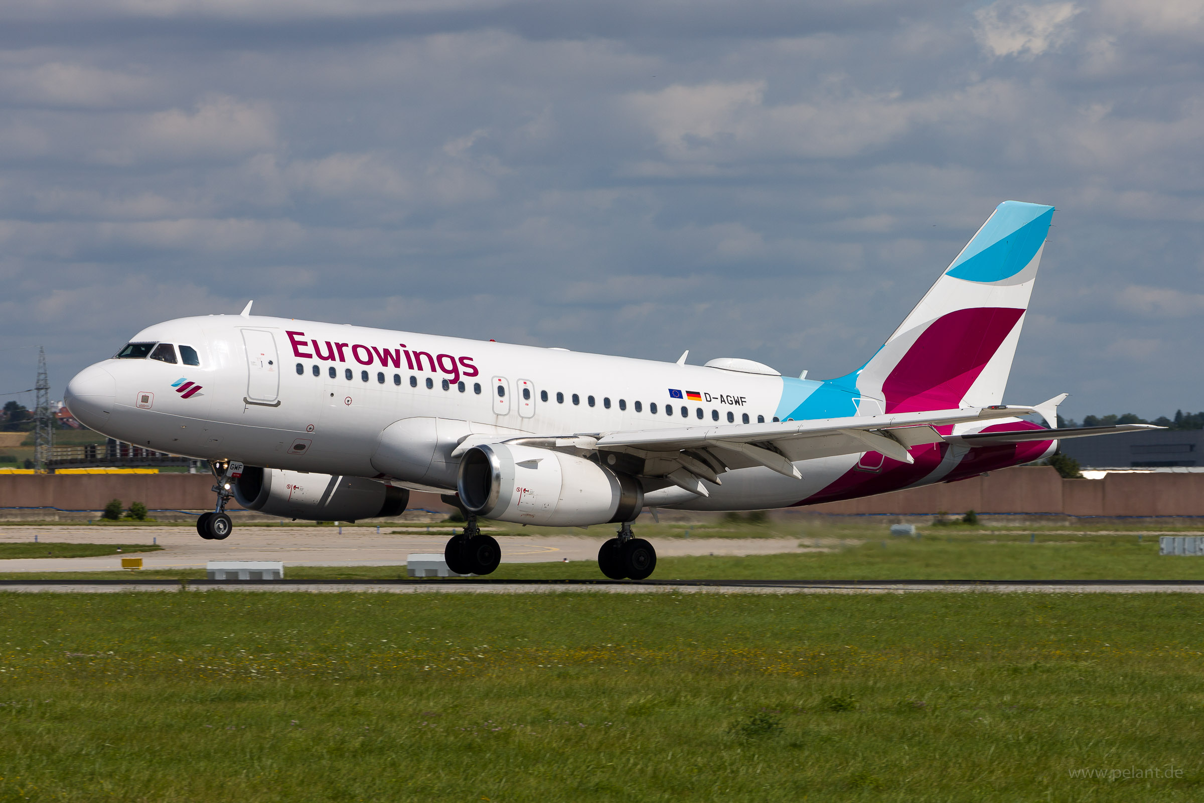 D-AGWF Eurowings Airbus A319-132 in Stuttgart / STR