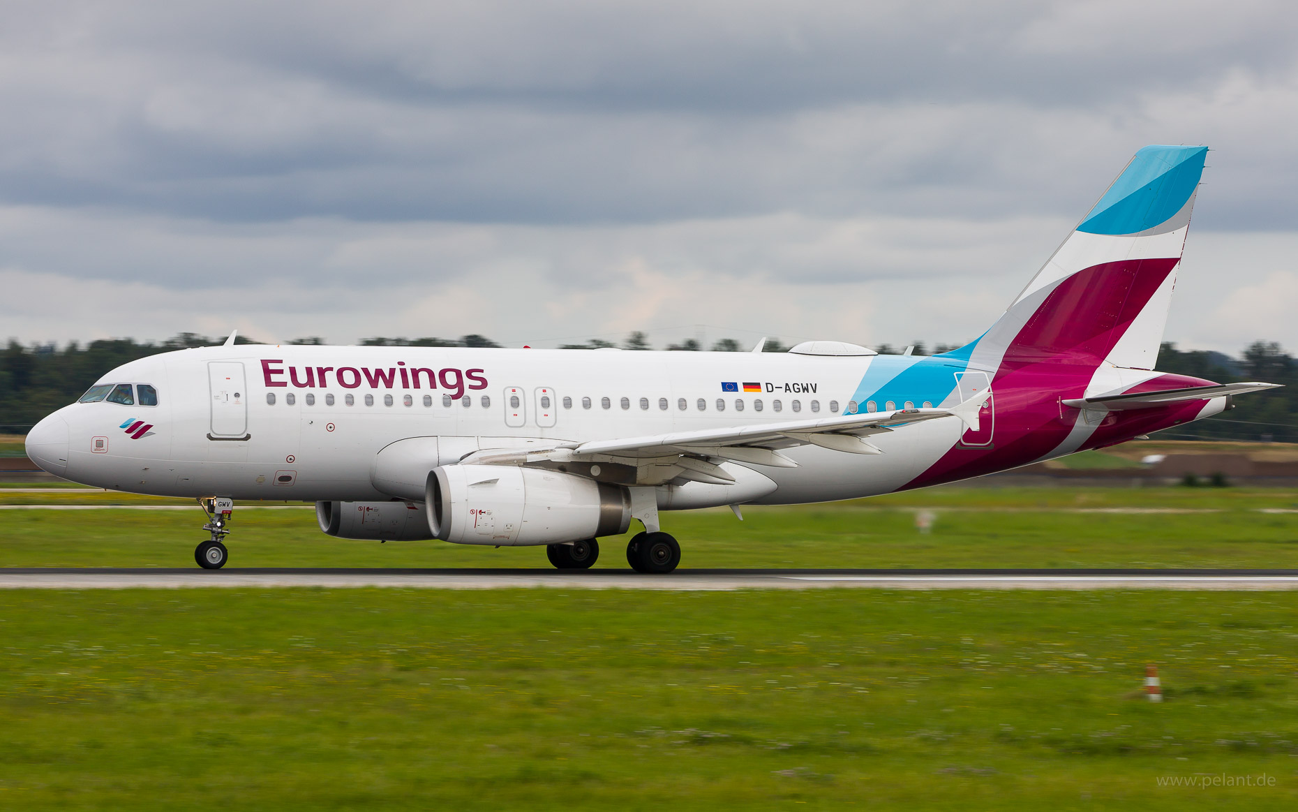 D-AGWV Eurowings Airbus A319-132 in Stuttgart / STR