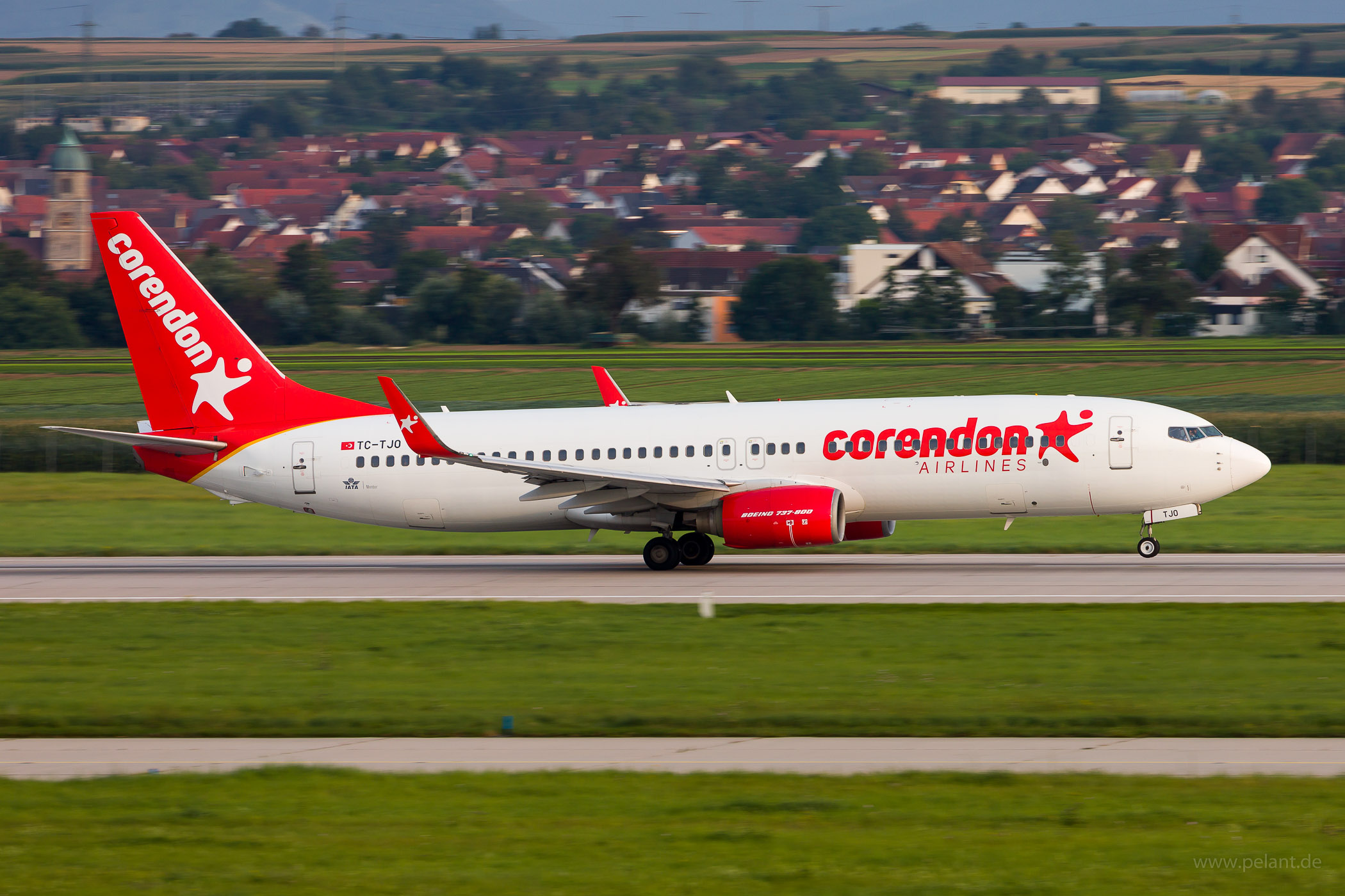 TC-TJO Corendon Airlines Boeing 737-86N in Stuttgart / STR