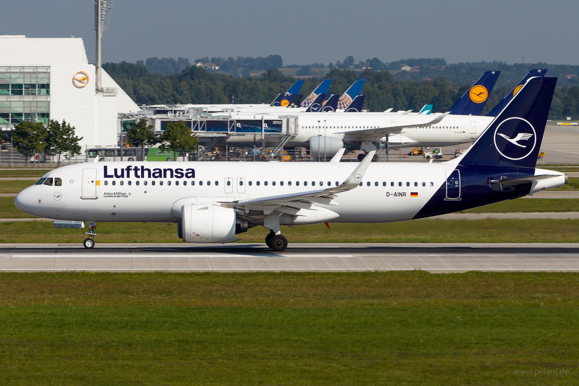 D-AINR Lufthansa Airbus A320-271N in Mnchen / MUC