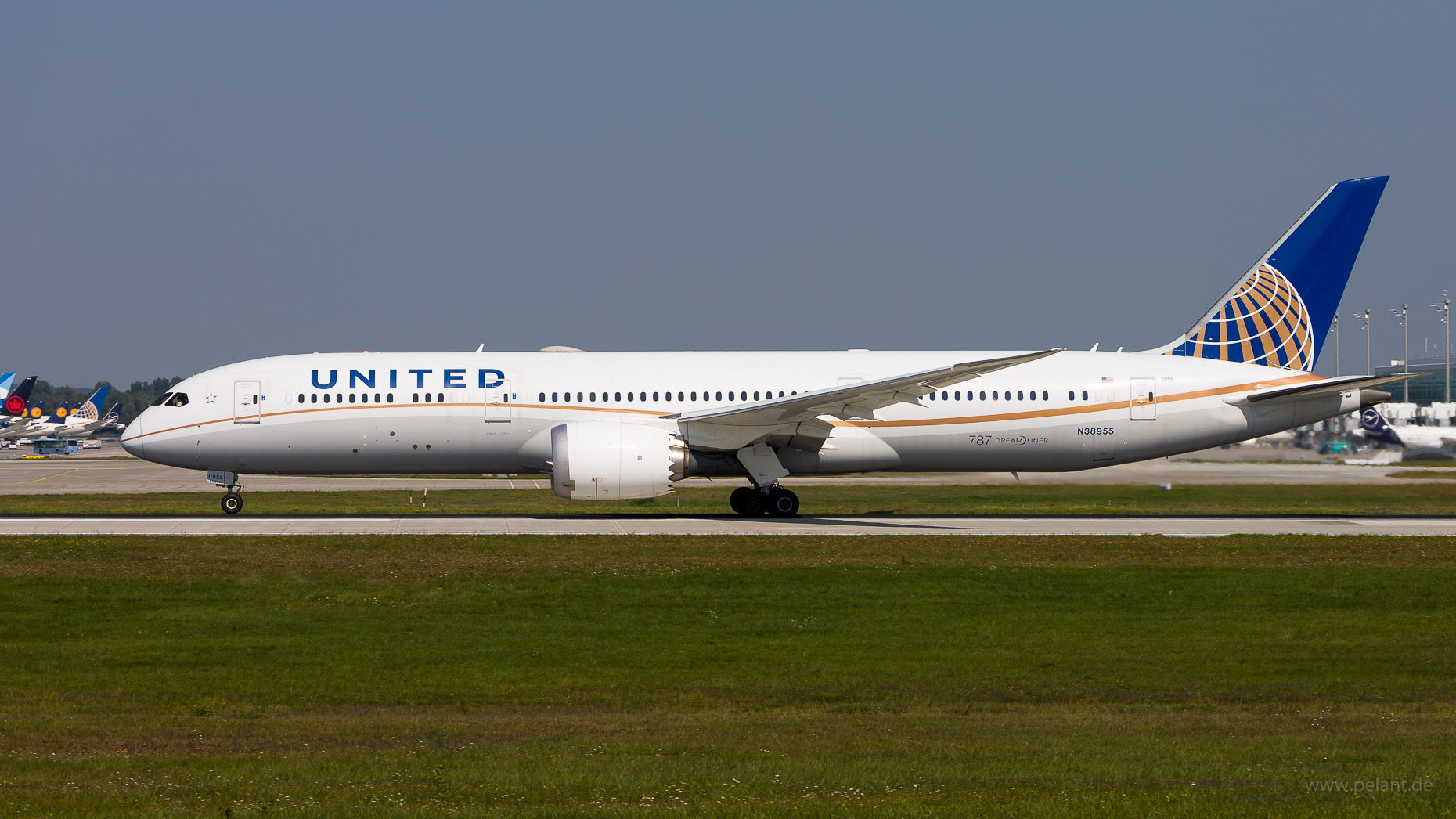 N38955 United Boeing 787-9 in Mnchen / MUC